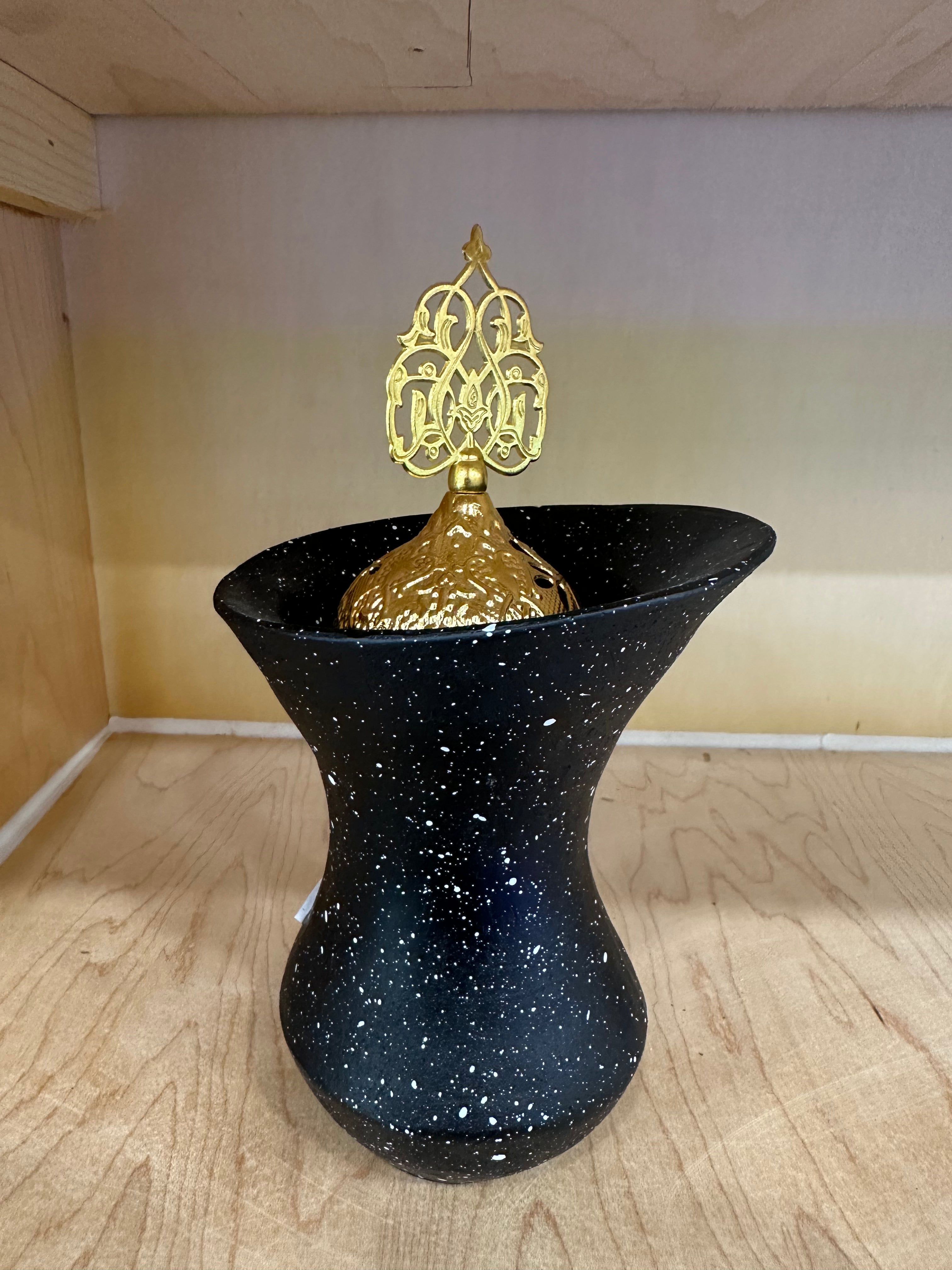Black Spotted Vase Essence Burner