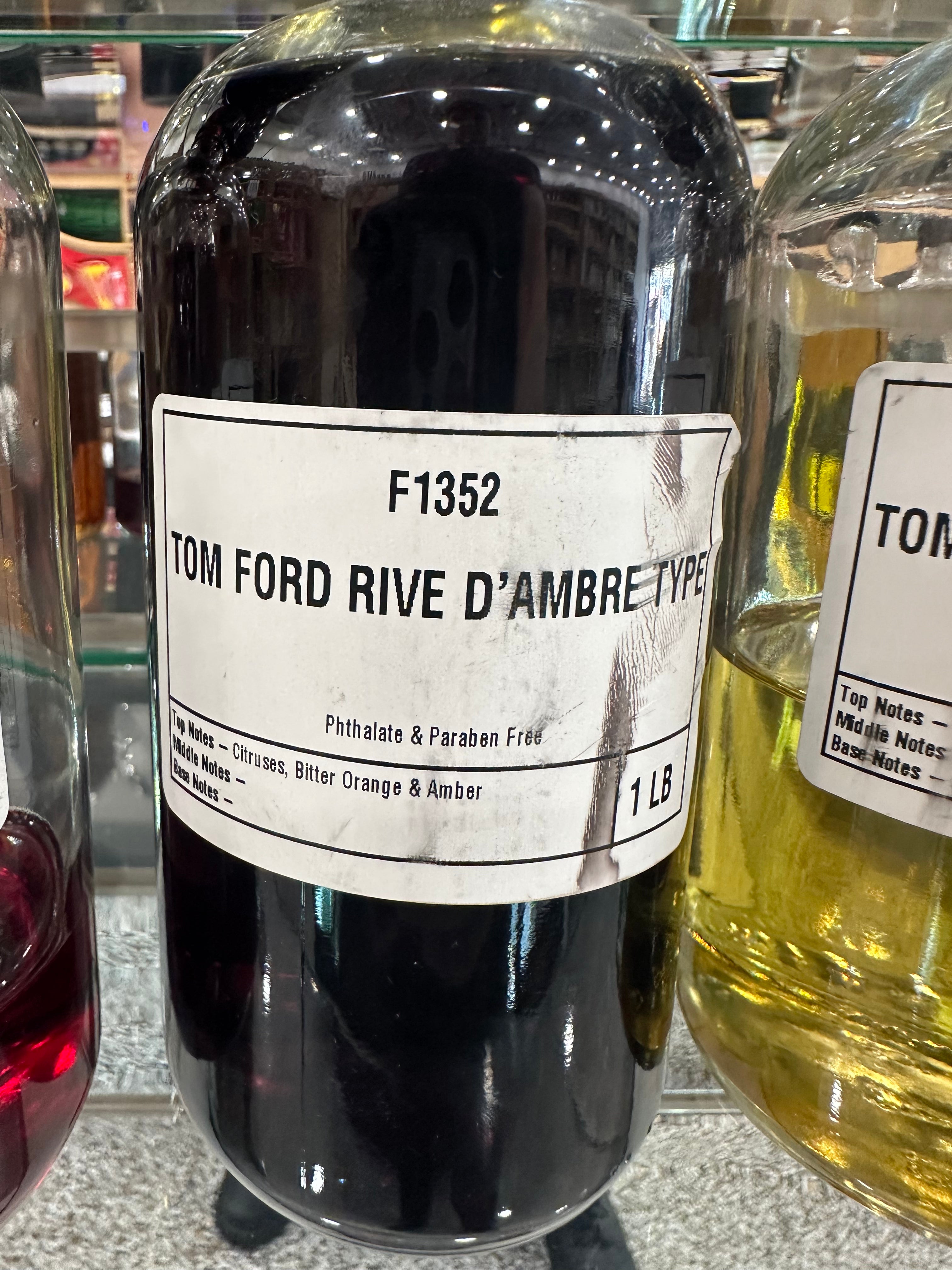 Tom Ford Rive D'Ambre